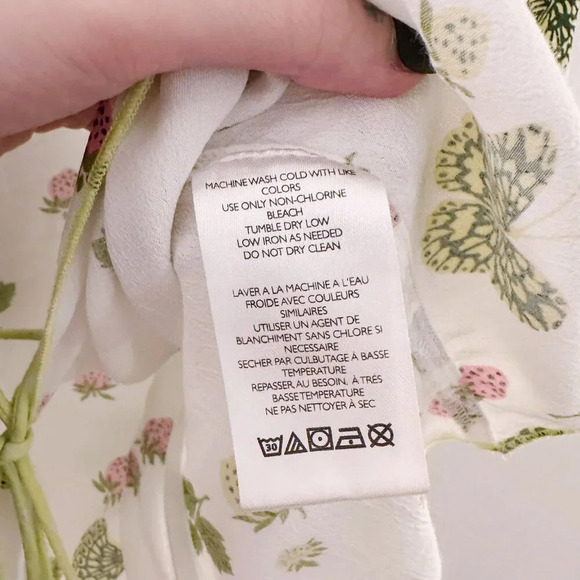 Urban Outfitters Nene Printed Tie Front Strawberry Short Sleeve Top Butterfly - Picture 5 of 8